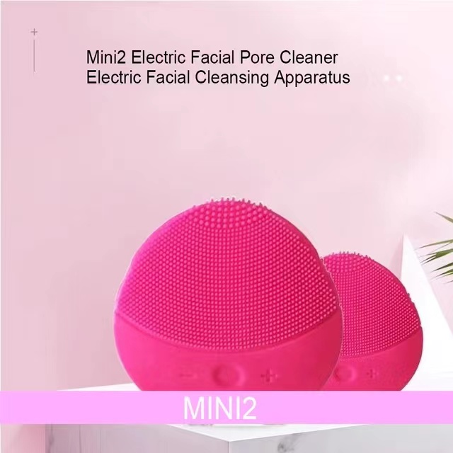 Rechargeable Electric Silicone Face Brush for Women Deep Cleansing, Refreshes & Moisturizes Skin ﻿