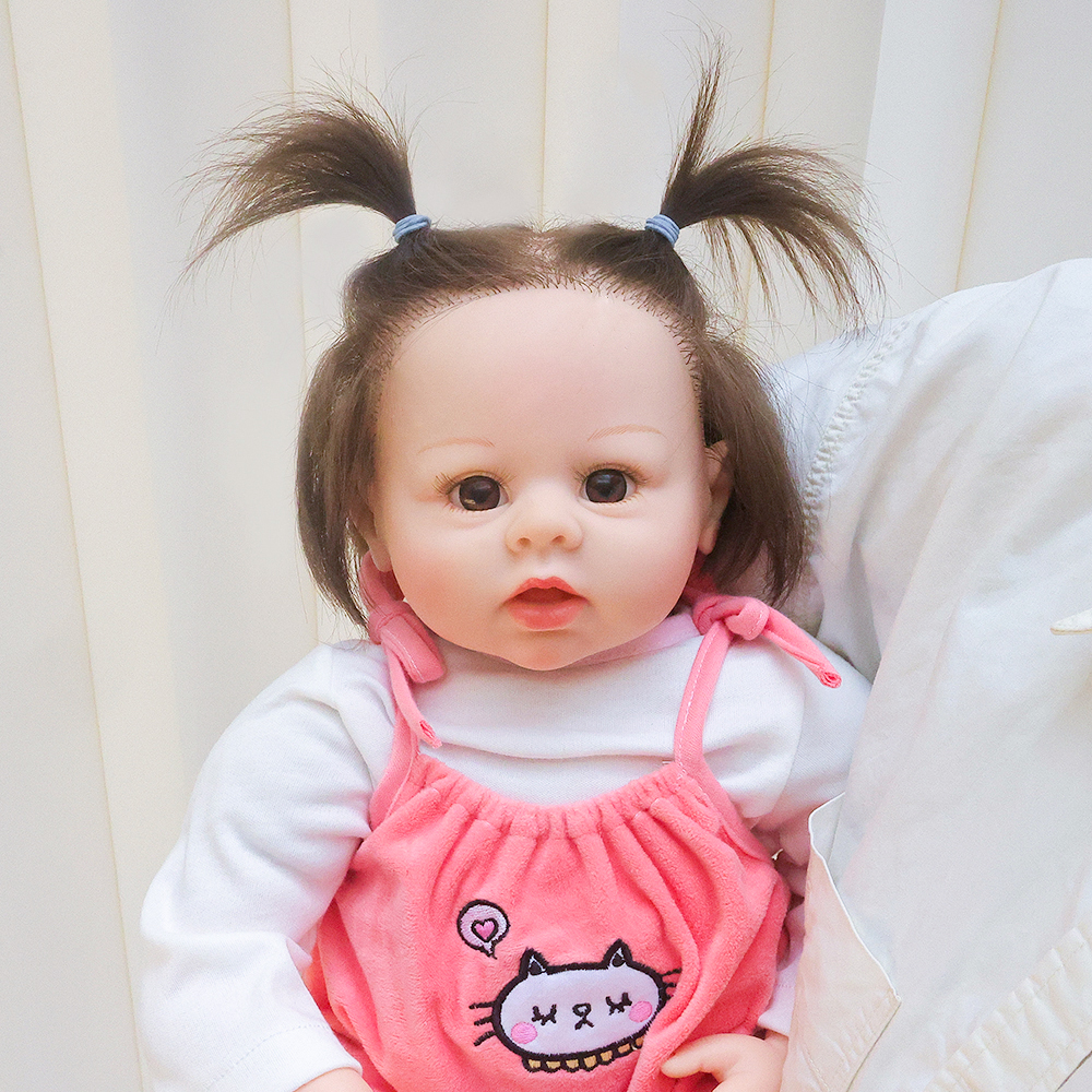 Silicone Doll with Pink Bib, 24-inch Realistic Handmade Detailed Face Realistic Feeling, Children's Toy