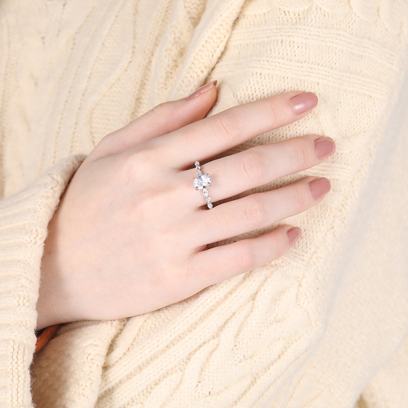 925 Sterling Silver Ring Oval Cut Square Zircon Engagement Ring Single Ring Halo Promise Ring Ladies