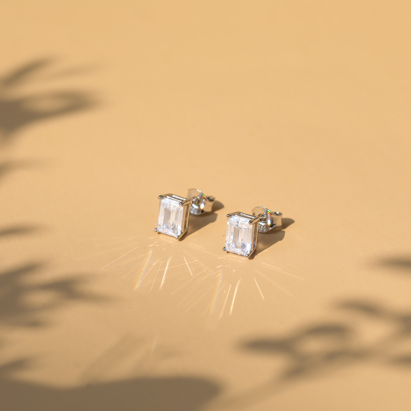 925 square crystal zircon earrings are hypoallergenic