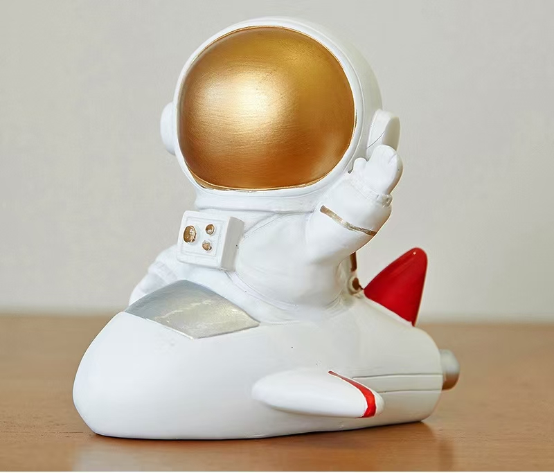 Nordic Resin Crafts Astronaut Spaceman Creative Children's Room Desktop Decoration