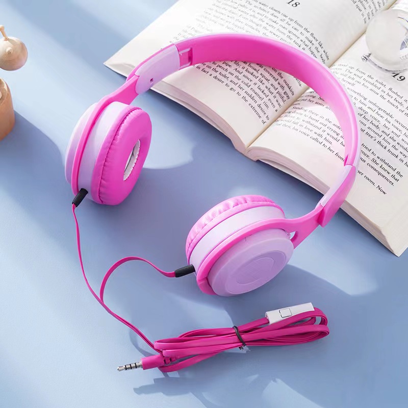 Head-Wearing Wired Headphones with Heavy Bass Compatible with Mobile Phones and Computers