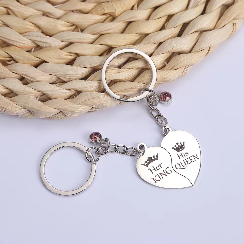 Popular stainless steel heart-shaped creative keychain pendant bag decoration