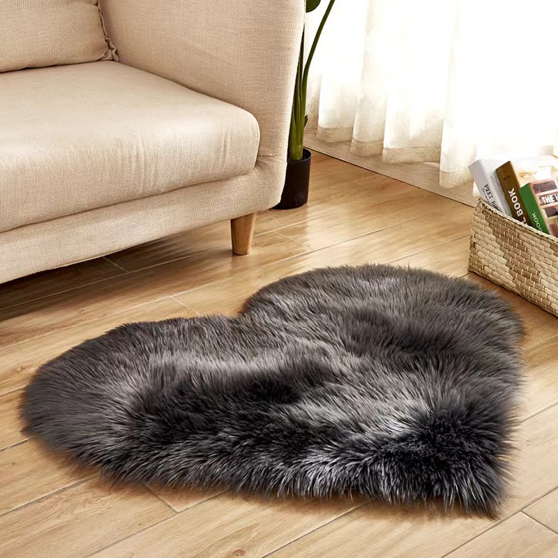 New Home Textile Decoration Long Fury Heart Carpet Floor Mat