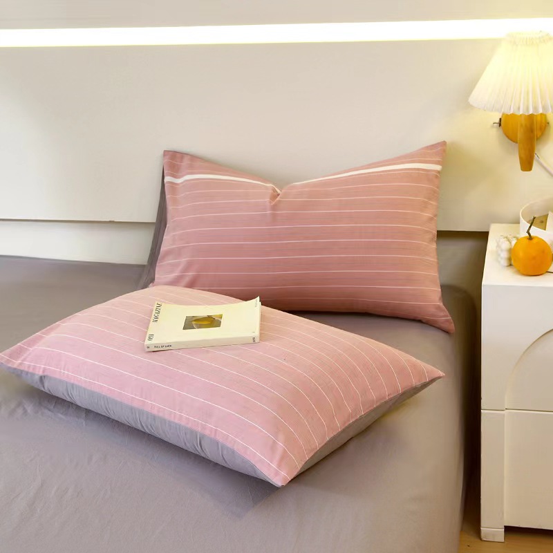Soft Plaid Cotton Pillowcases (Pair)