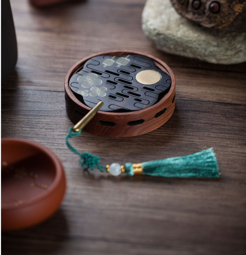 Chinese style Zen decoration home incense portable incense burner Solid wood sandalwood burner