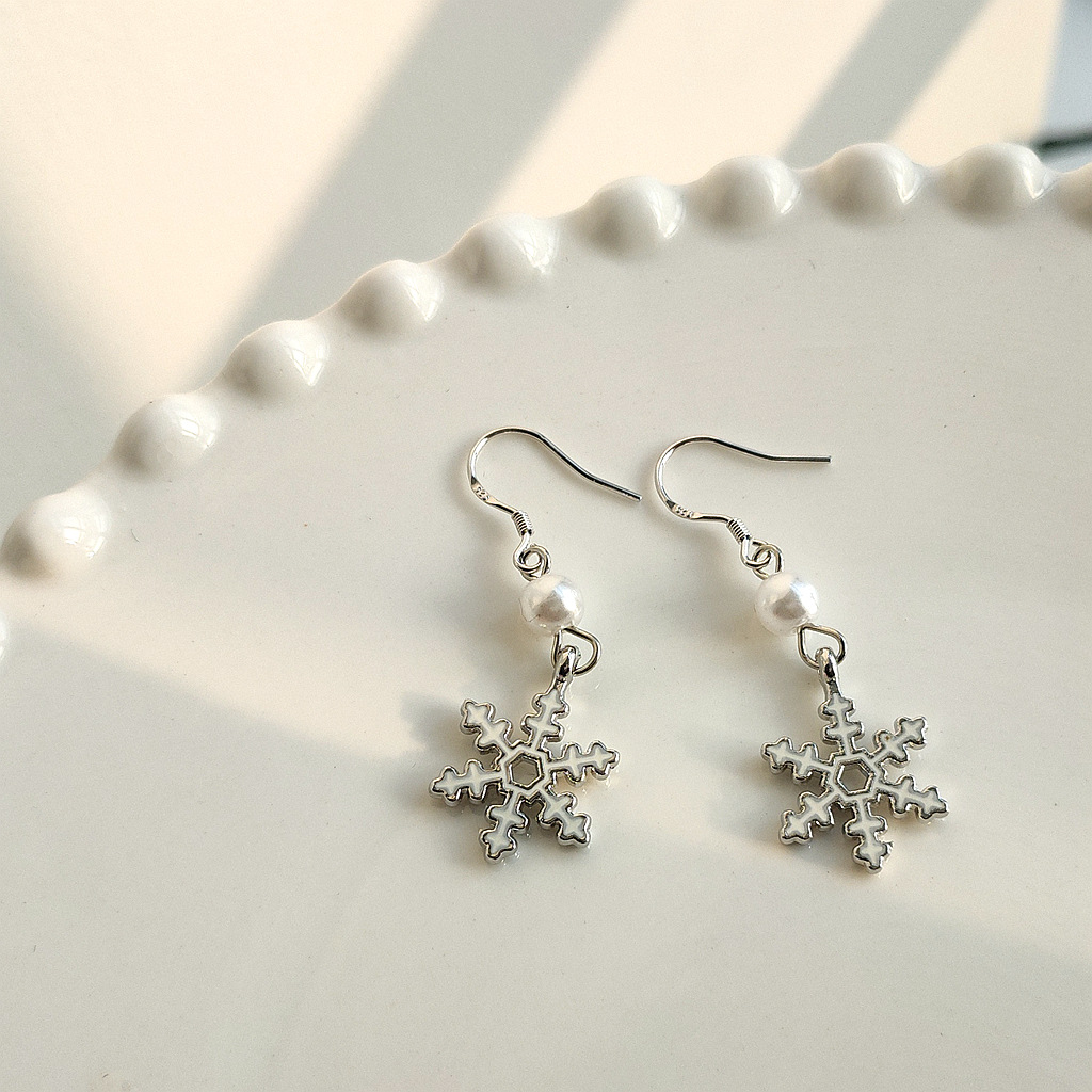 S925 Silver Needle Christmas Earrings Feminine Drop glaze festive earrings/Available from 2 pieces
