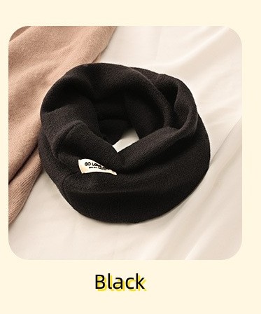 A versatile bib that can be used as a face mask, headband, and pile hat-One piece is worth four pieces