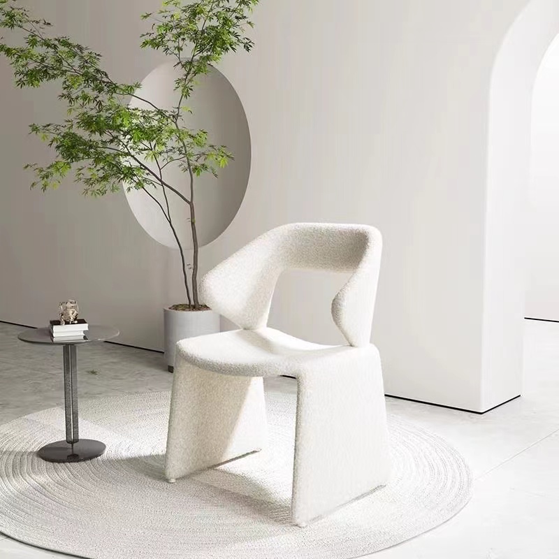 Scandinavian Design Single Fabric Chair - Elegant Living & Dining Room Seating (1 Piece)