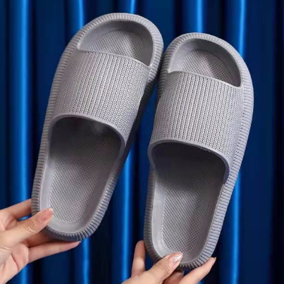 Women's Plush Platform Slippers with Anti Slip Soft Sole, Thickened Bottom, and Durable Comfort for Bathroom Use ﻿