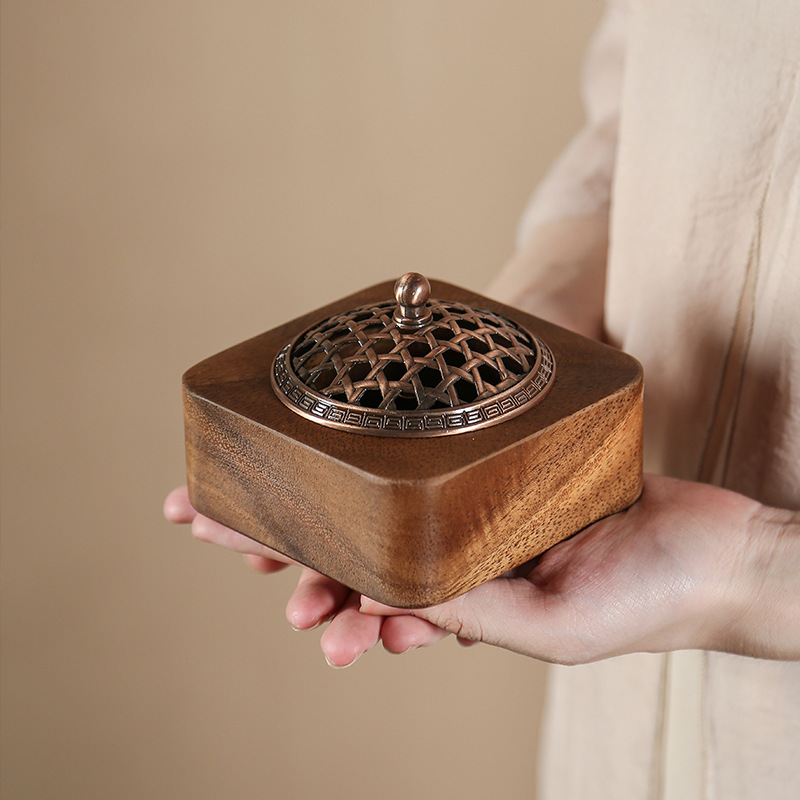 New popular walnut incense burner Chinese indoor divination decoration incense burner wood incense crafts
