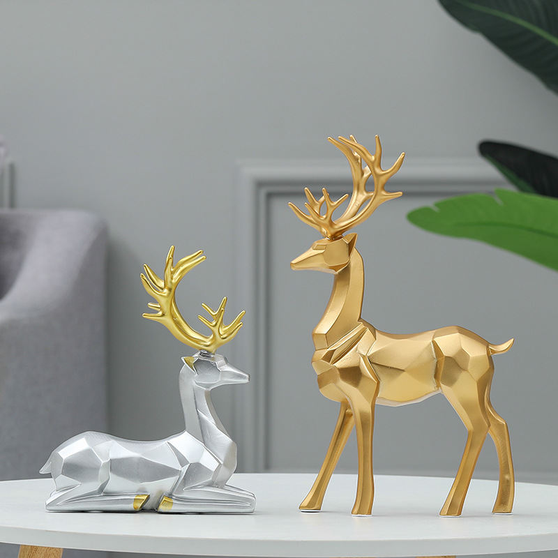 Nordic Style Standing and Sitting Reindeer Resin Sculpture 2Pcs Gold Christmas Deer Ornaments Desktop Decor