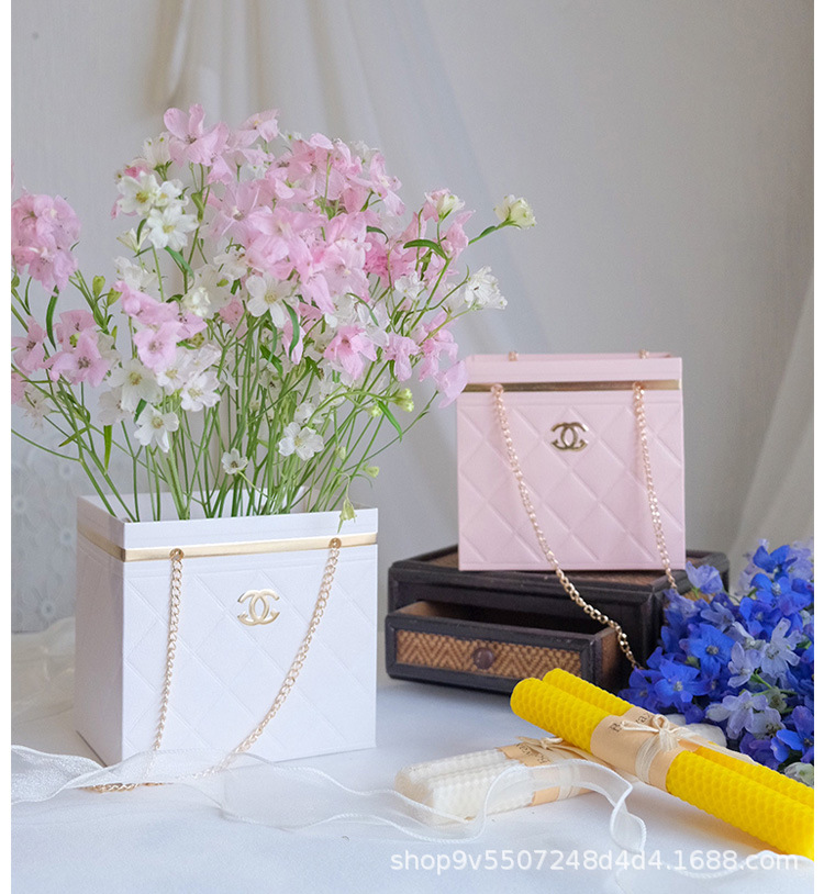 2pcs New folding environmental protection flower carrier bag gold chain flower bouquet packaging bag rose Gift Box