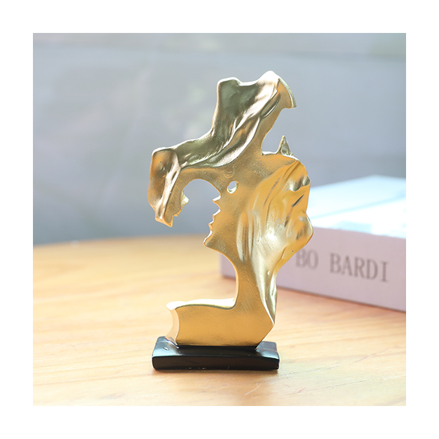 Lovers Resin Statue Crafts Nordic Retro Mini Couple Kissing Home Decor Modern Minimalist Resin Decorations