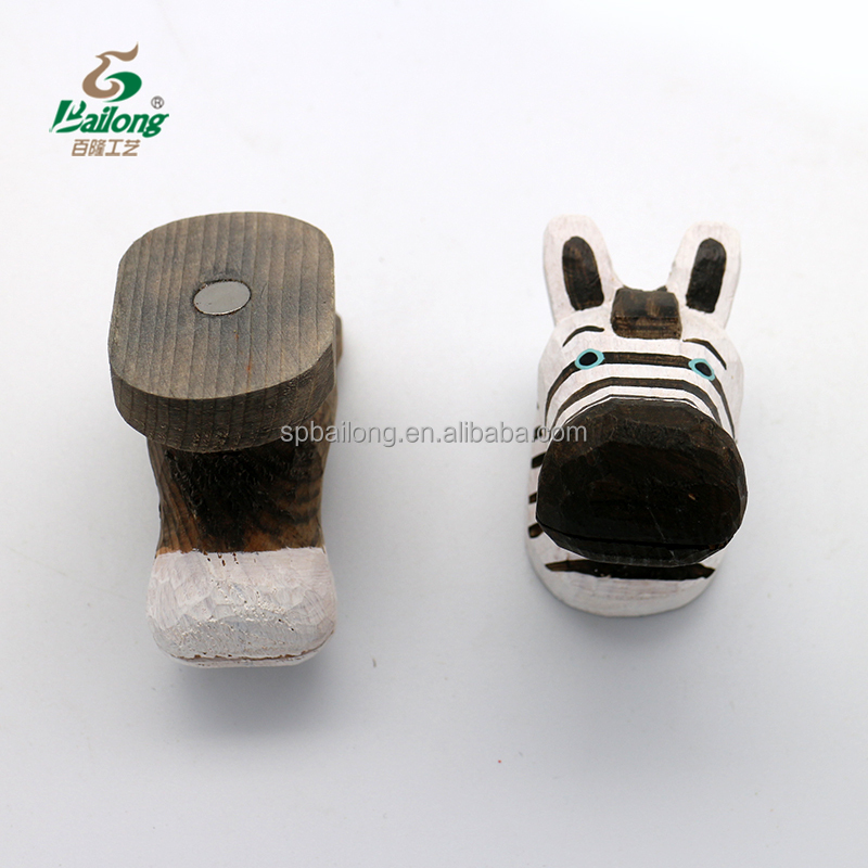 Professional  cute wooden crafts animal shape fridge magnet card holder home decor