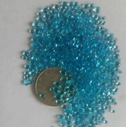 Decoration glass beads for swimming pools