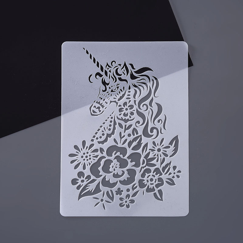 PET Stencil Hollowed Out Animal Template Plastic Drawing Stencil For Diy Scratch Painting (15 PCS )