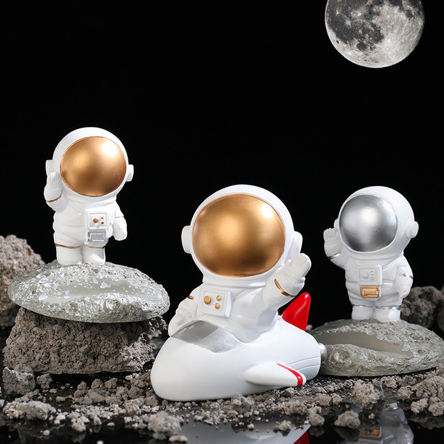 Nordic Resin Crafts Astronaut Spaceman Creative Children's Room Desktop Decoration