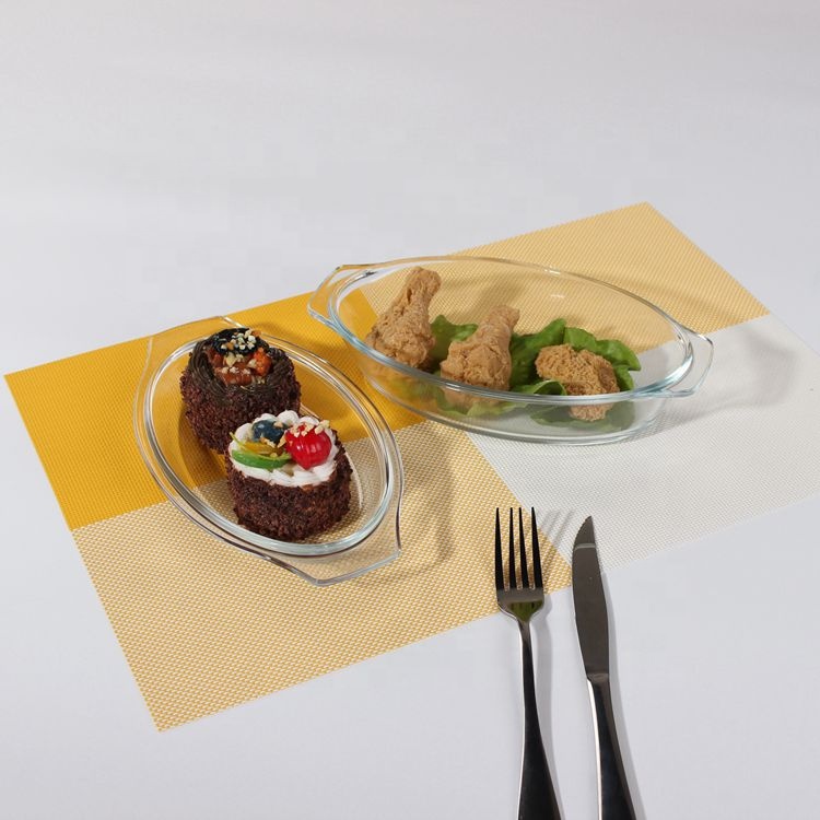 0.7L small oval  made glass casserole dish with glass lid