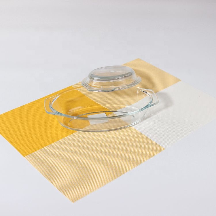 0.7L small oval  made glass casserole dish with glass lid