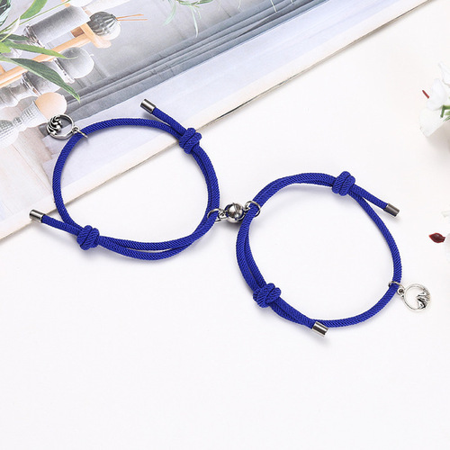 2pcs Couple Magnet Attract Each Other Creative Personality Couple Bracelet Men and Women Charm Girl Bracelet Jewelry Lov