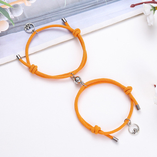 2pcs Couple Magnet Attract Each Other Creative Personality Couple Bracelet Men and Women Charm Girl Bracelet Jewelry Lov