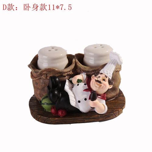 Small Cute Chef With Two Pepper Shakers Resin Garnish Creative Art Crafts For Home Decoration