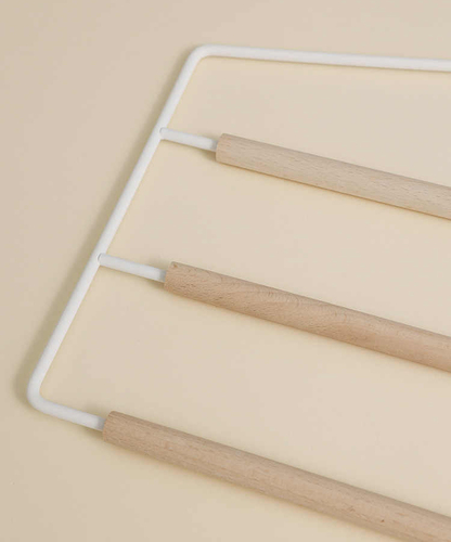 LAVINIA HOME Household Products Creative Black White Clothes Pants Metal Hangers with Wood Bar for Home Hotel Shop