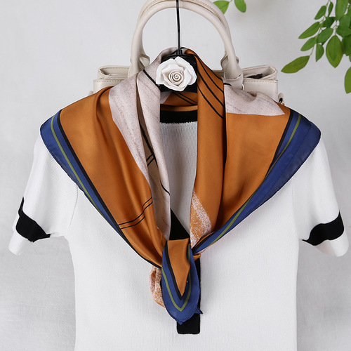 New Style Sweet Classic Polka Dot 27.5 Inch x 27.5 Inch Scarf Women's Small Square Scarves