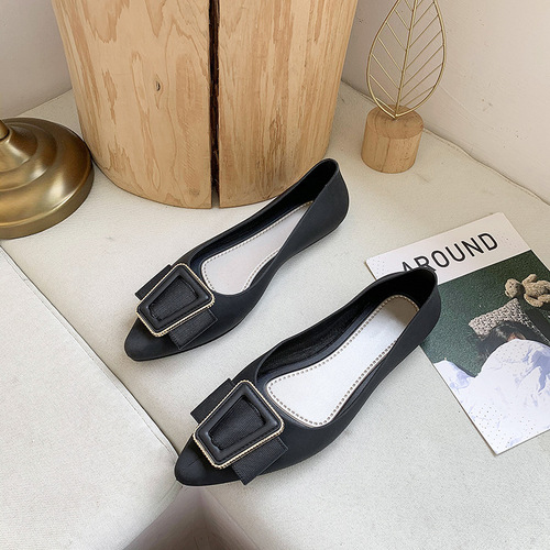 Women Flats Soft Sole Fashion Outdoor Summer Casual Walk Lady Closed Toe Sandals