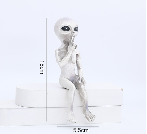 Alien Creative Ornaments Sculpture Decoration UFO Outdoor Resin Technology Hobbies Desktop Ornaments