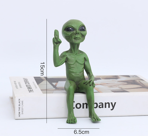 Alien Creative Ornaments Sculpture Decoration UFO Outdoor Resin Technology Hobbies Desktop Ornaments