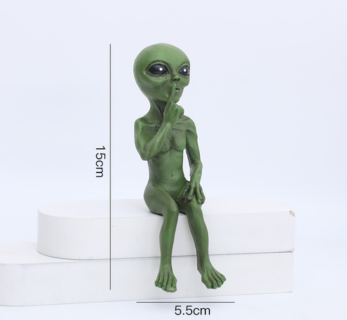Alien Creative Ornaments Sculpture Decoration UFO Outdoor Resin Technology Hobbies Desktop Ornaments