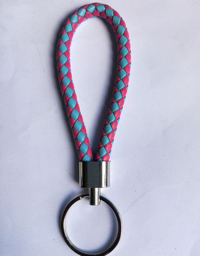 Luxury Colorful Leather Key Chains PU Leather Keychain Pop Metal Car Keyring Weave Braided Key chain