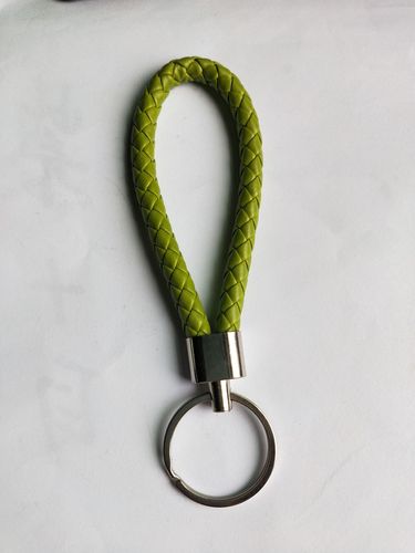 Luxury Colorful Leather Key Chains PU Leather Keychain Pop Metal Car Keyring Weave Braided Key chain