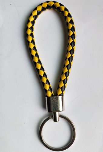 Luxury Colorful Leather Key Chains PU Leather Keychain Pop Metal Car Keyring Weave Braided Key chain