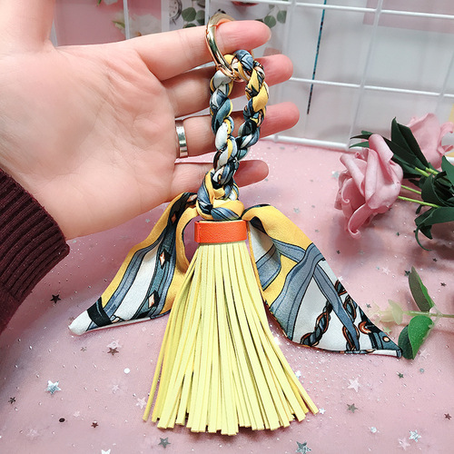 Lilangda Leather Tassel Satin Silk Scarves Keychain Bowknot Scarf Keyring Holder Woman HandBag Car Purse Bag Key Chains 