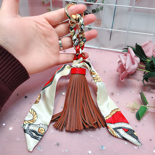 Lilangda Leather Tassel Satin Silk Scarves Keychain Bowknot Scarf Keyring Holder Woman HandBag Car Purse Bag Key Chains 