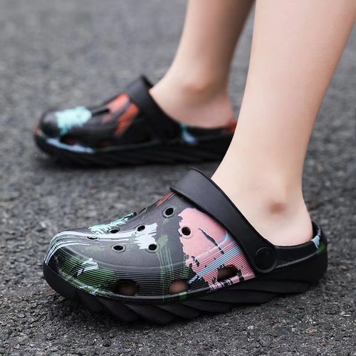 Boysgirls slides shoes casual printing clogs outdoor summer beach women and men  EVA clogs slides sandal couple slippers