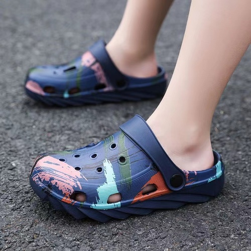 Boysgirls slides shoes casual printing clogs outdoor summer beach women and men  EVA clogs slides sandal couple slippers