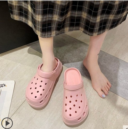  EVA Clog Shoe Breathable Cool Beach Slippers Lightweight Garden clogs shoes Non-slip Slides Slippers for Women