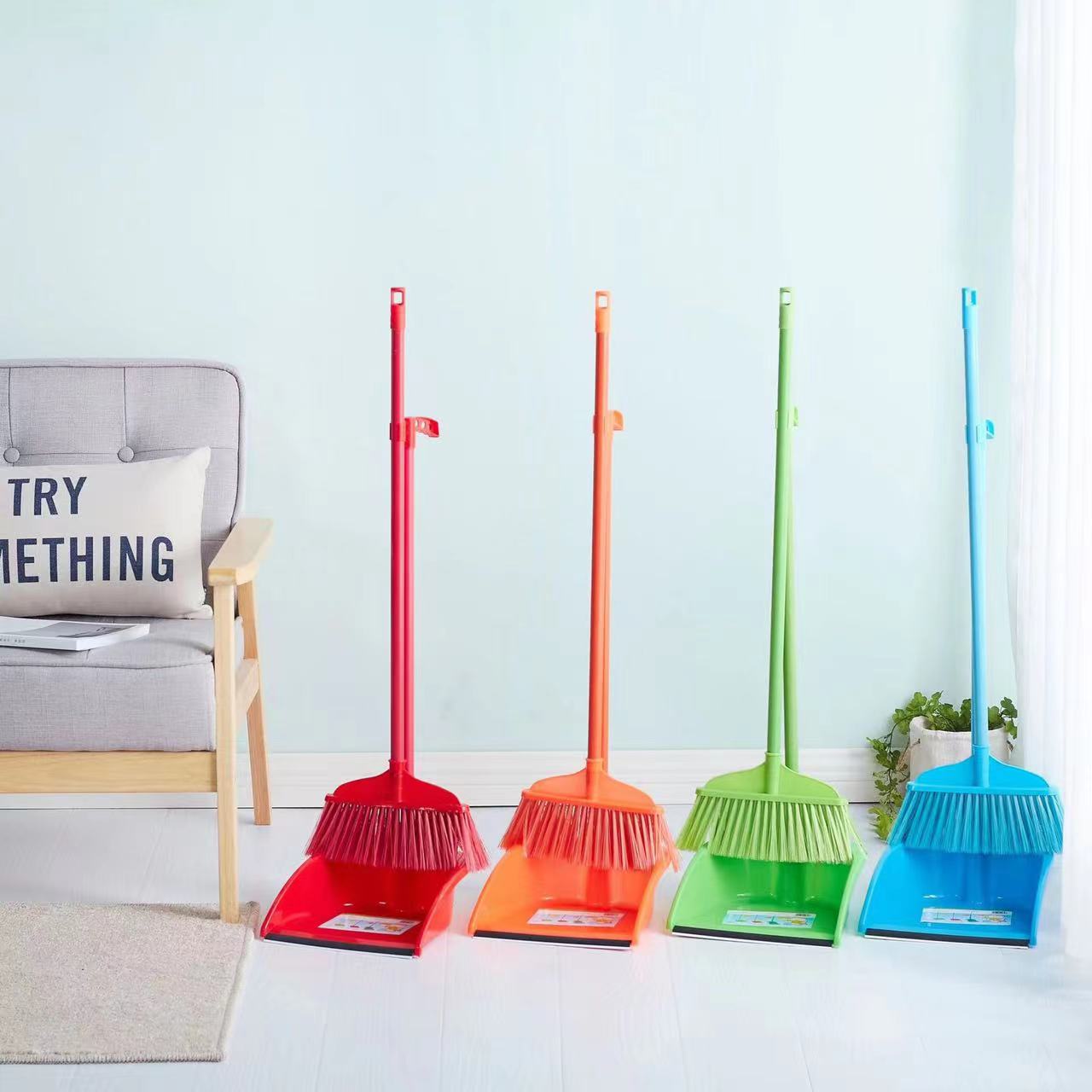 High Quality  Kitchen Office Using Durable Plastic Broom Dustpan for Sale