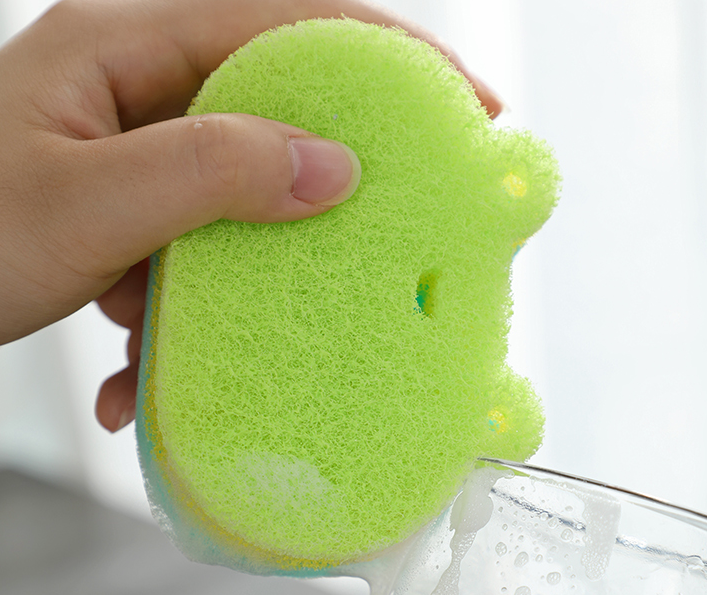 Fashion Daily Necessity Sponge Kitchen Scrubber Dishwashing Sponge with Scouring Pad