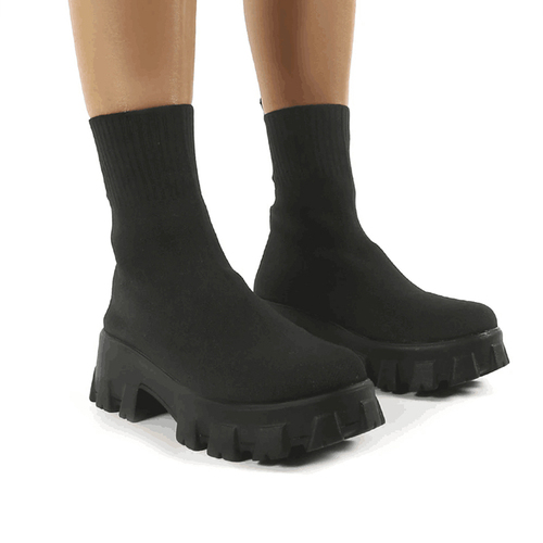 Autumn Fashion Socks Shoes Woman Stretch Fabric Mid-Calf Casual Platform Boots Net Red Knitted Women Booties
