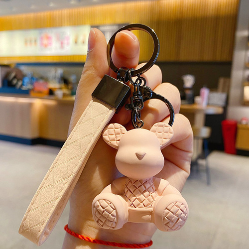Cute Kawaii Bear Key Chain 3D Resin Plastic Keychain Bag Accesorios