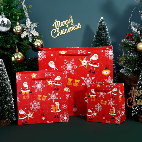   Christmas exquisite cartoon gift wrapping paper bag shopping bag