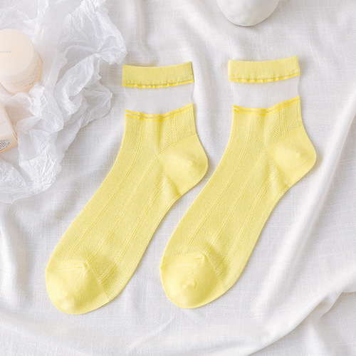 2023 Summer Ladies Fashion Sheer Silk Ultra Thin Transparent Crystal Lace Women Thin Socks