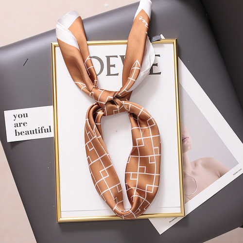 70*70cm Silk Satin Hair Scarf Animal Print Leopard Neck Scarf Summer Neckerchief for Women