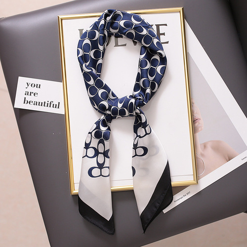 70*70cm Silk Satin Hair Scarf Animal Print Leopard Neck Scarf Summer Neckerchief for Women