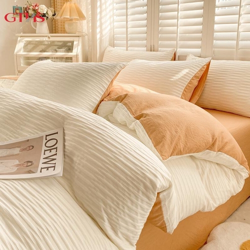 Cottage Bed Set (Quilt Cover, Fitted Sheet, 2 Pillowcase)